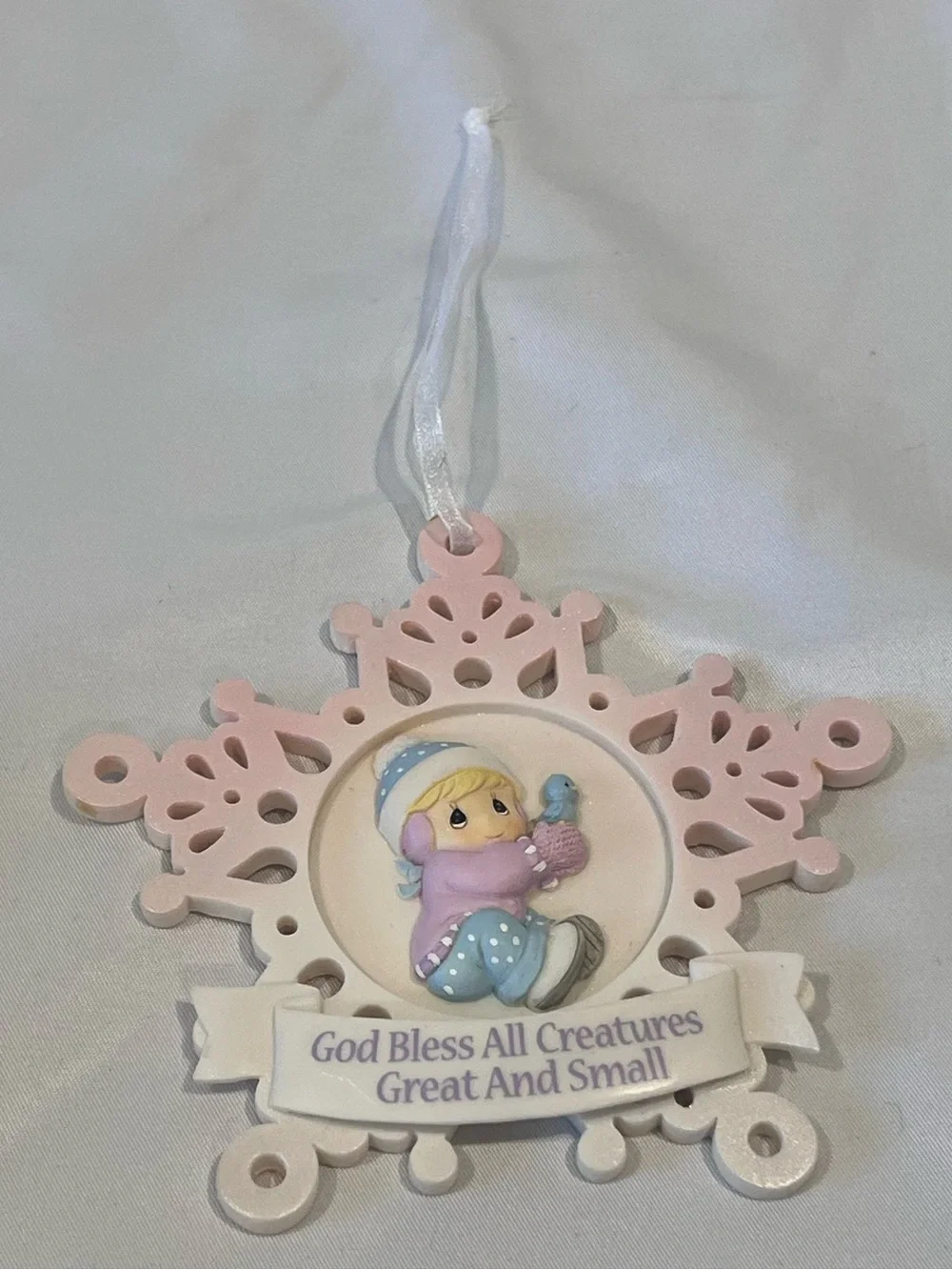 2011 Precious Moments Christmas Snowflake Ornament Collectible